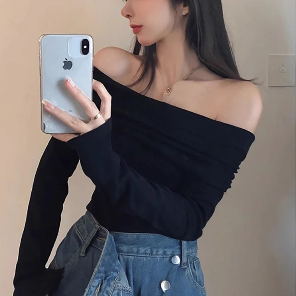 Red Sexy Tops Off Shoulder Long Sleeve T-shirt Women's Solid Elegant Autumn/Winter New Spicy Girl Slim Fit Short Red Crop Top