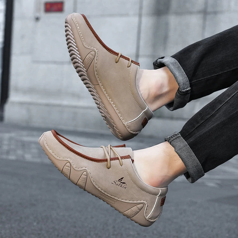 Handmade Leather Casual Men Shoes Design Sneakers Man Loafers Breathable Low Top Flat Shoes Driving Plus Size